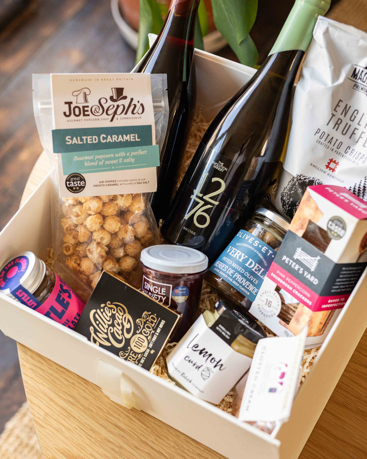 The Signature Hamper